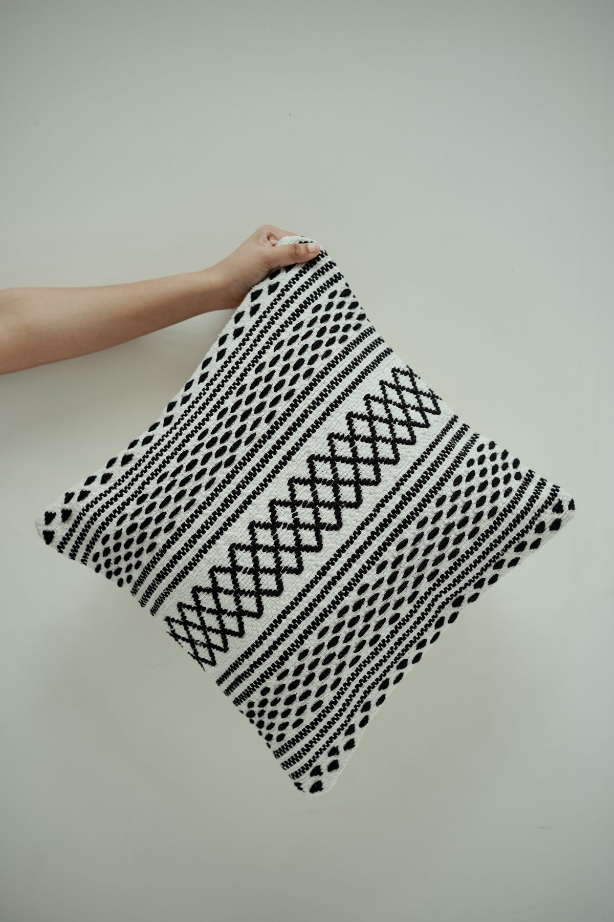 Adara Handwoven Cushion Cover – ATMAH, view 3