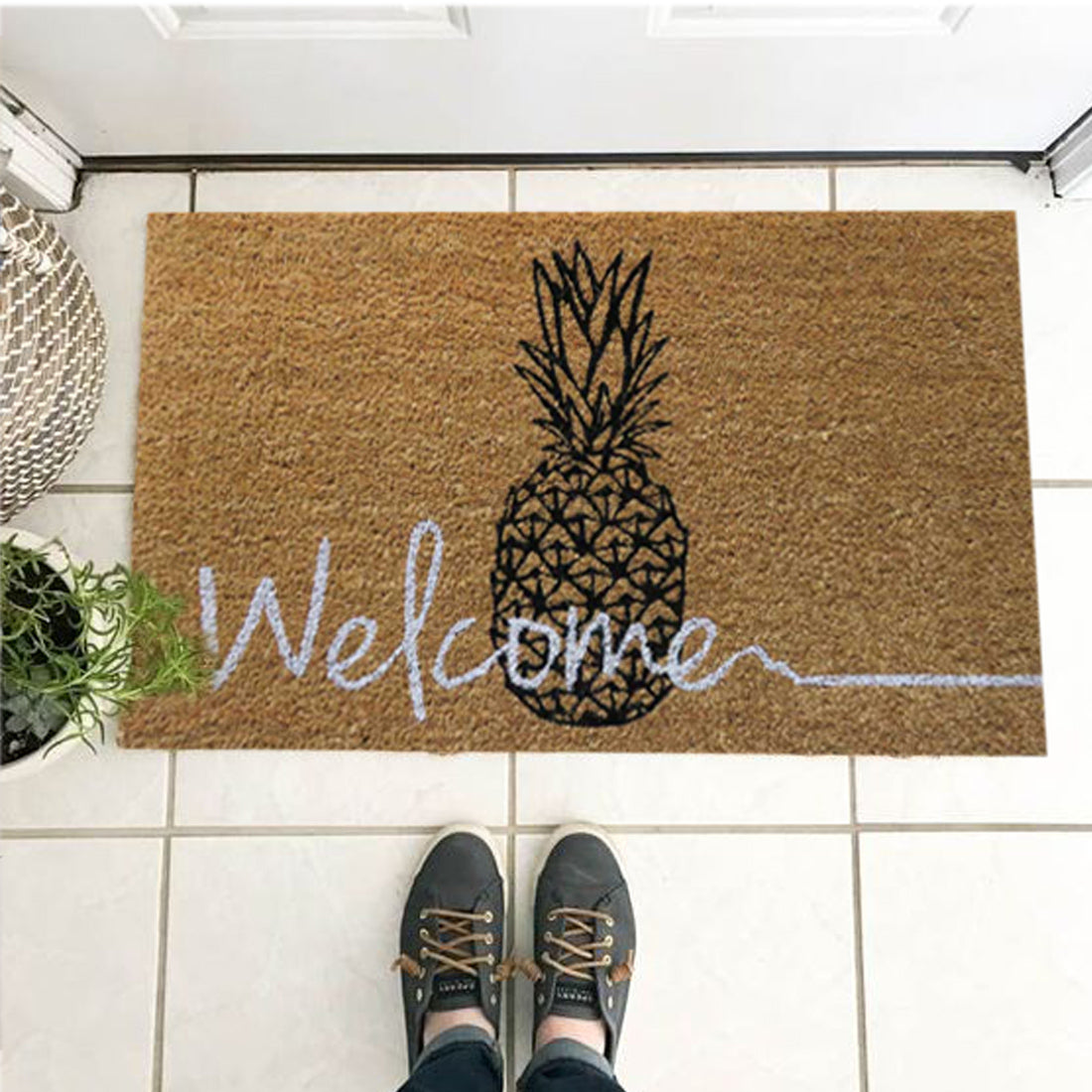 Welcome with a Pineapple Coir Doormat 40x70 cm – ATMAH