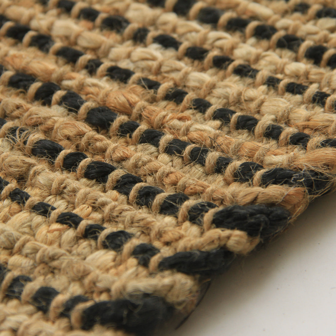 Tapas Natural Jute Rug – ATMAH, view 4